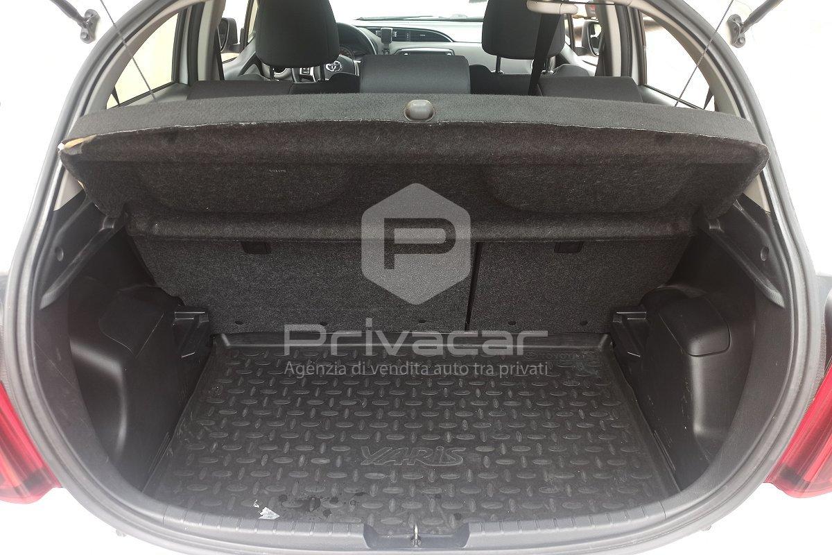 TOYOTA Yaris 1.0 5 porte Active