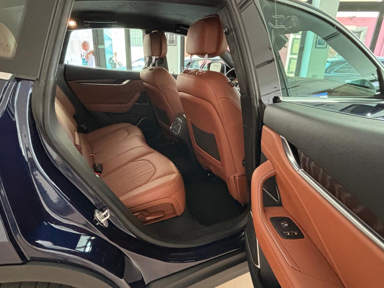 Maserati Levante 3.0 V6 Q4 Granlusso 275cv auto 2018