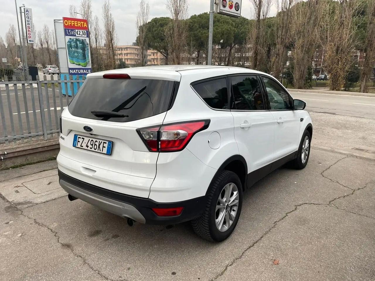 Ford Kuga 2.0 TDCI 120 CV S&S 2WD Powershift Business automatica