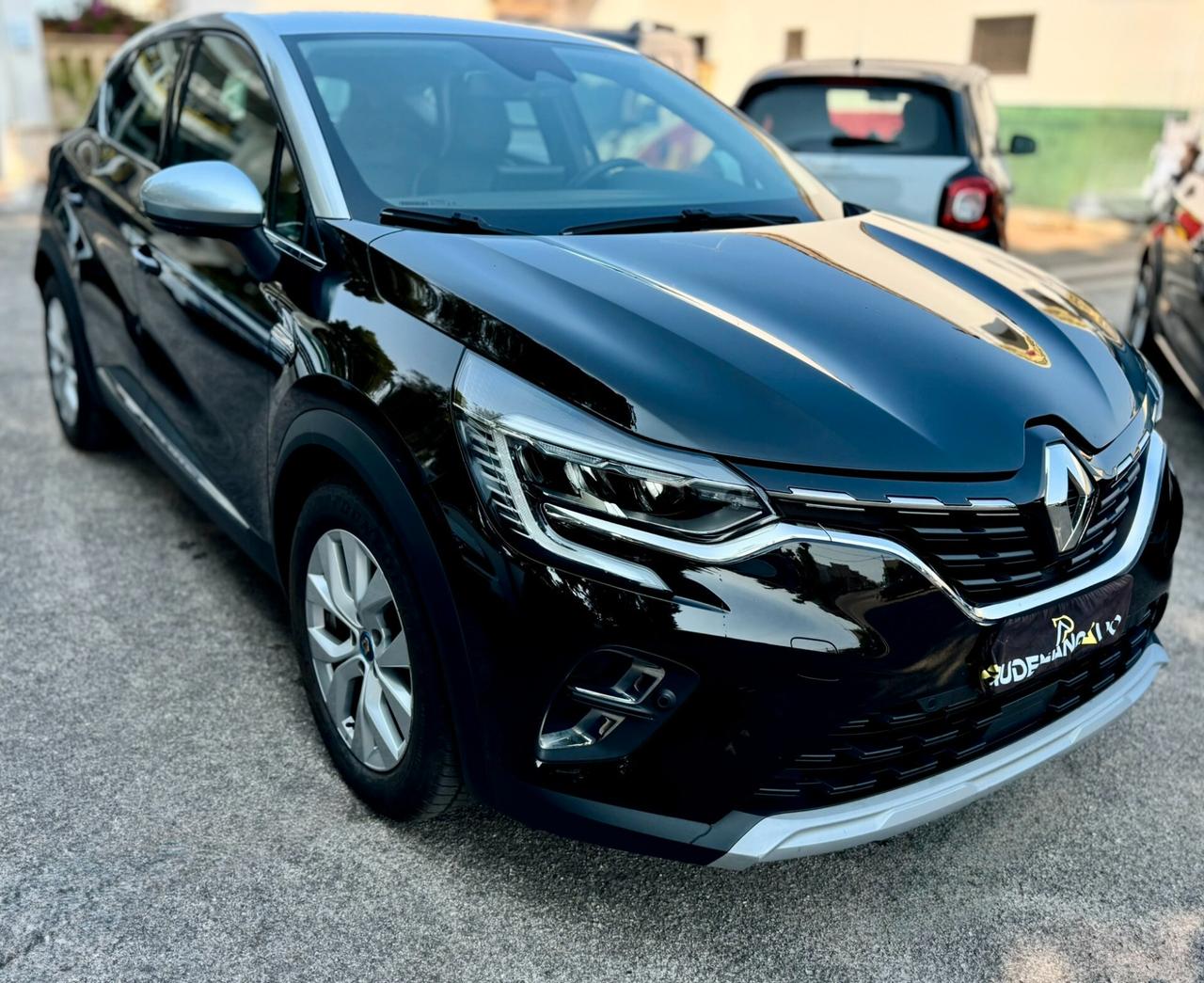 Renault Captur 1.6 Plug-in Hybrid E-Tech 160 CV Intens