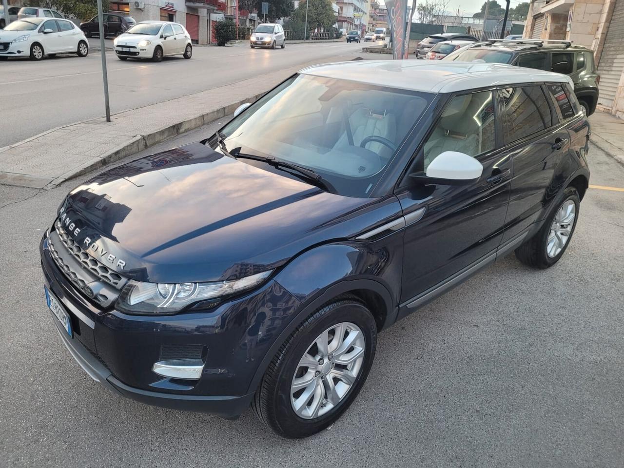 Land Rover RR Evoque 2.2 TD4 Prestige * 2015 * Bicolore blu tetto bianco * Garantita 12 Mesi