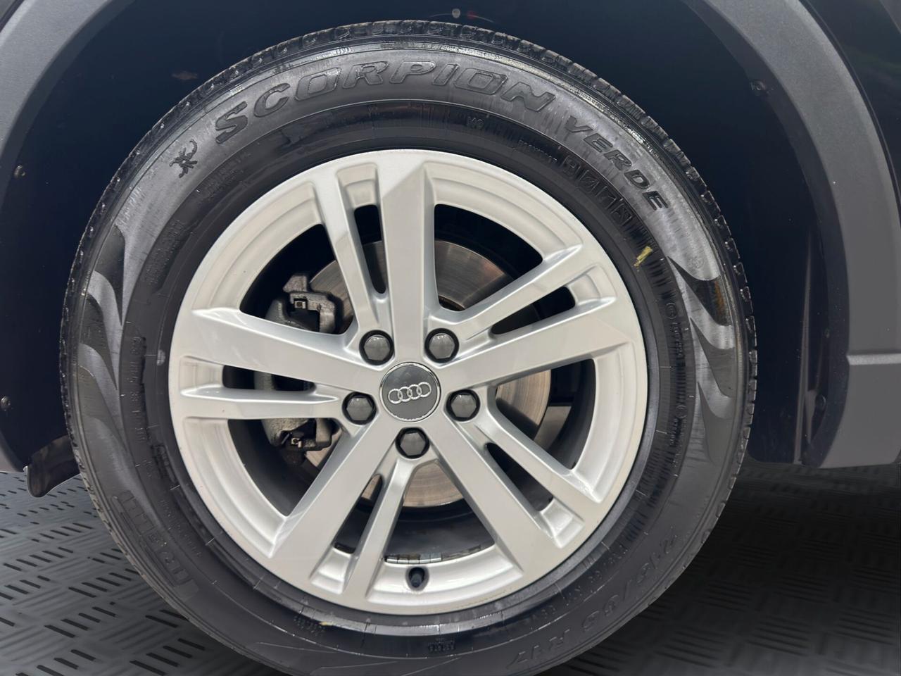 Audi Q3 35 TDI S tronic Business Advanced