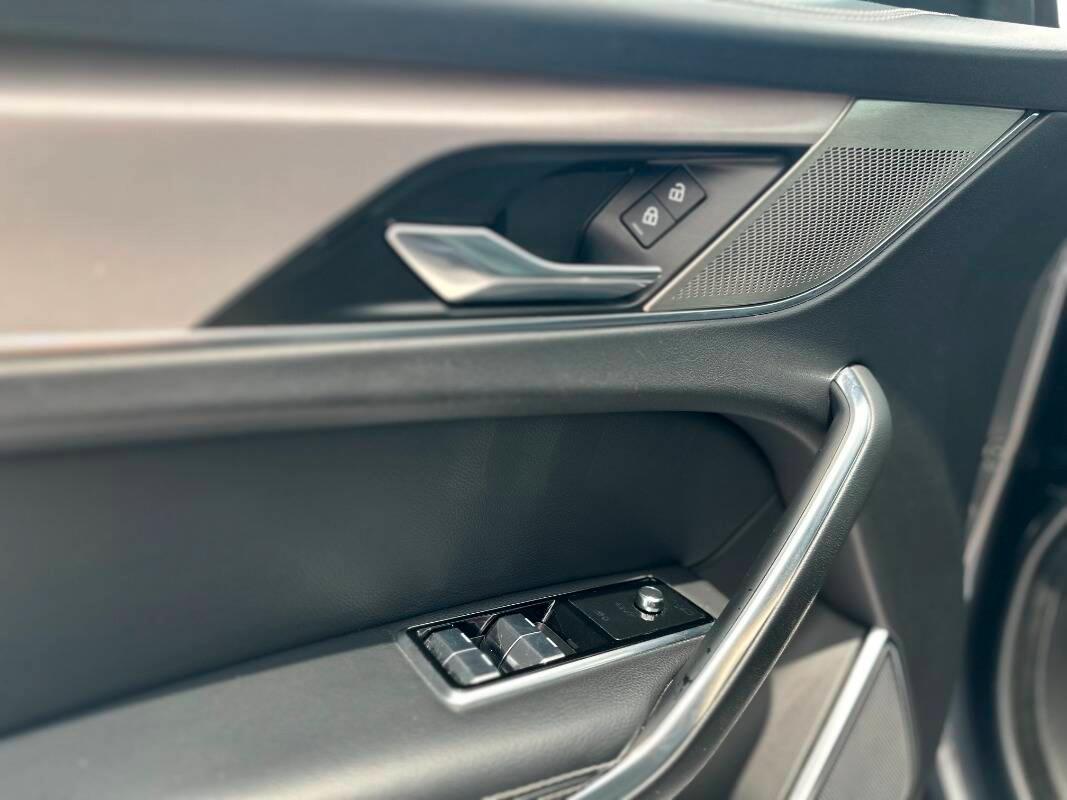 Jaguar F-Pace 2.0d i4 mhev R-Dyn.S awd 204cv auto