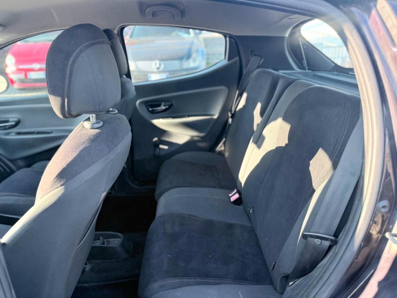 Lancia Ypsilon 1.2 BENZINA 2014 NEOP.