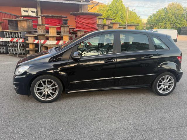 MERCEDES-BENZ B 200 CDI Premium senza nessun lavoro da fare