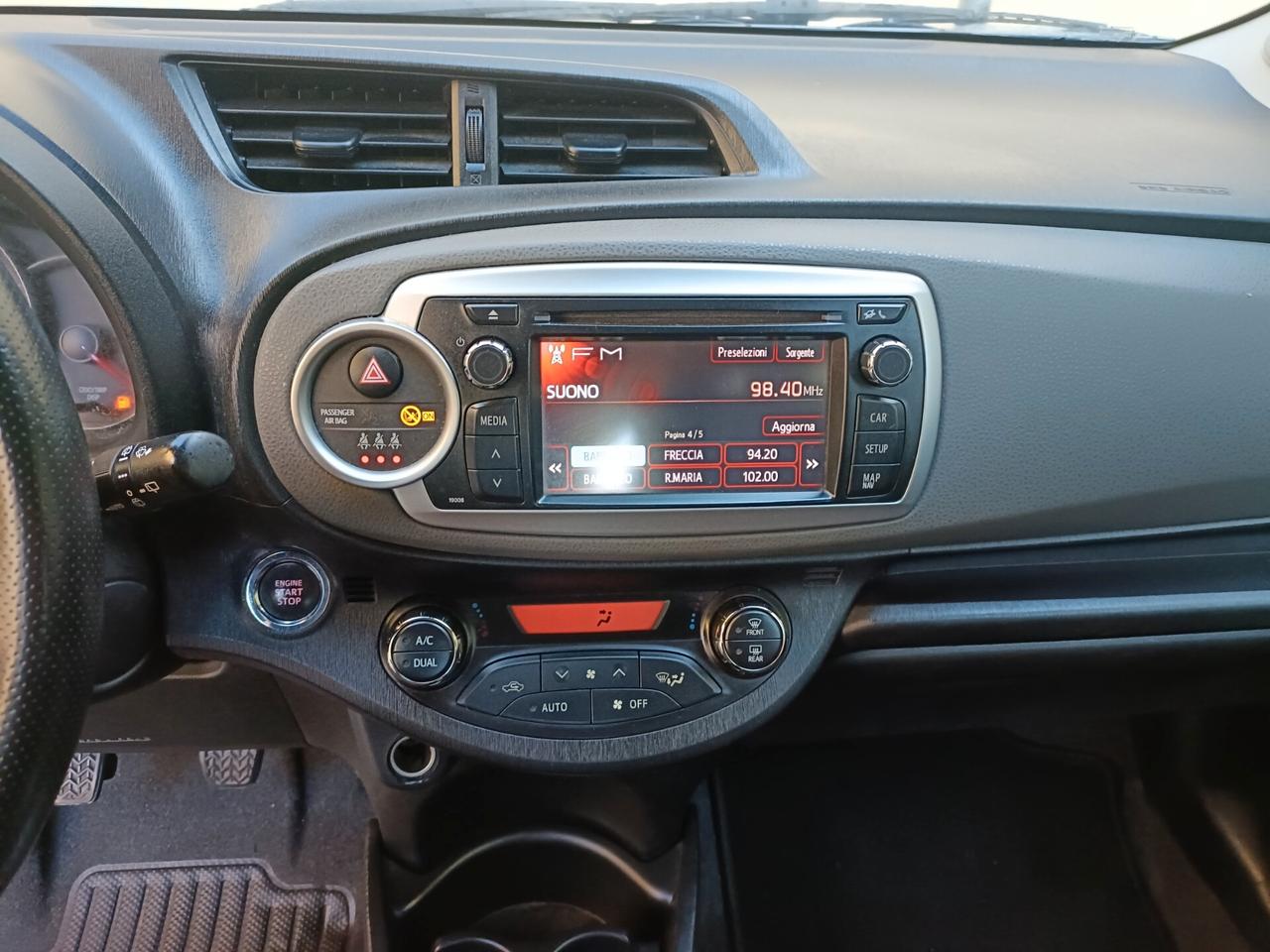 Toyota Yaris 1.3 5 porte Lounge