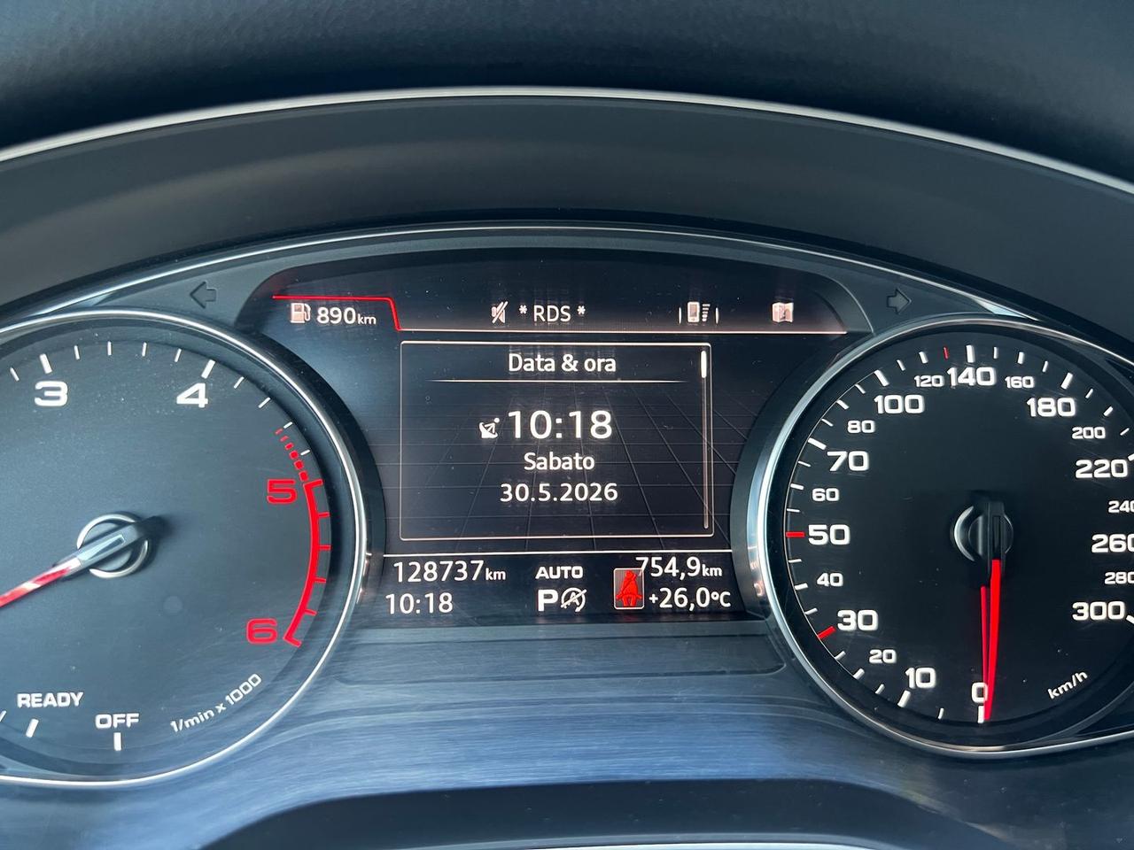 Audi A4 2.0 35 TDI Sport #11120