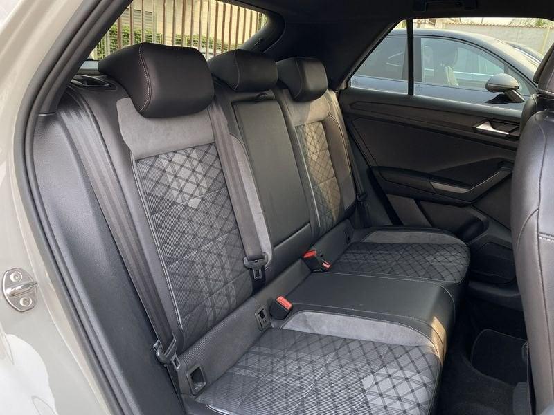 Volkswagen T-Roc R-Line 1.0 TSI 110 CV
