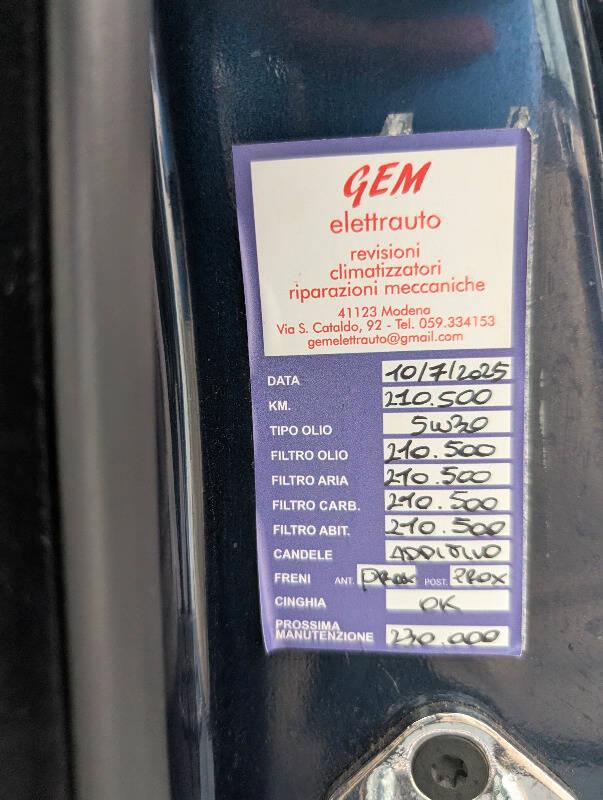 Jaguar XF 2.7d Luxury auto UNI-PROPRIETARIO!