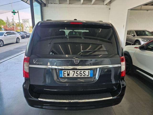 Lancia Voyager 2.8L Platinum S 177cv AUTO / 7PST