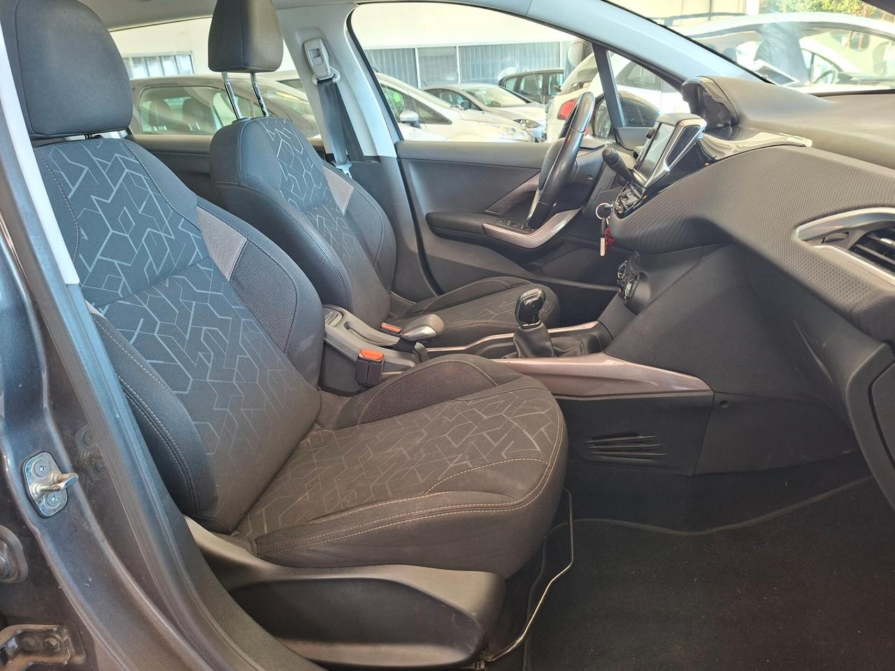 Peugeot 2008 1.2 EURO 6 / DA NEOPATENTATI