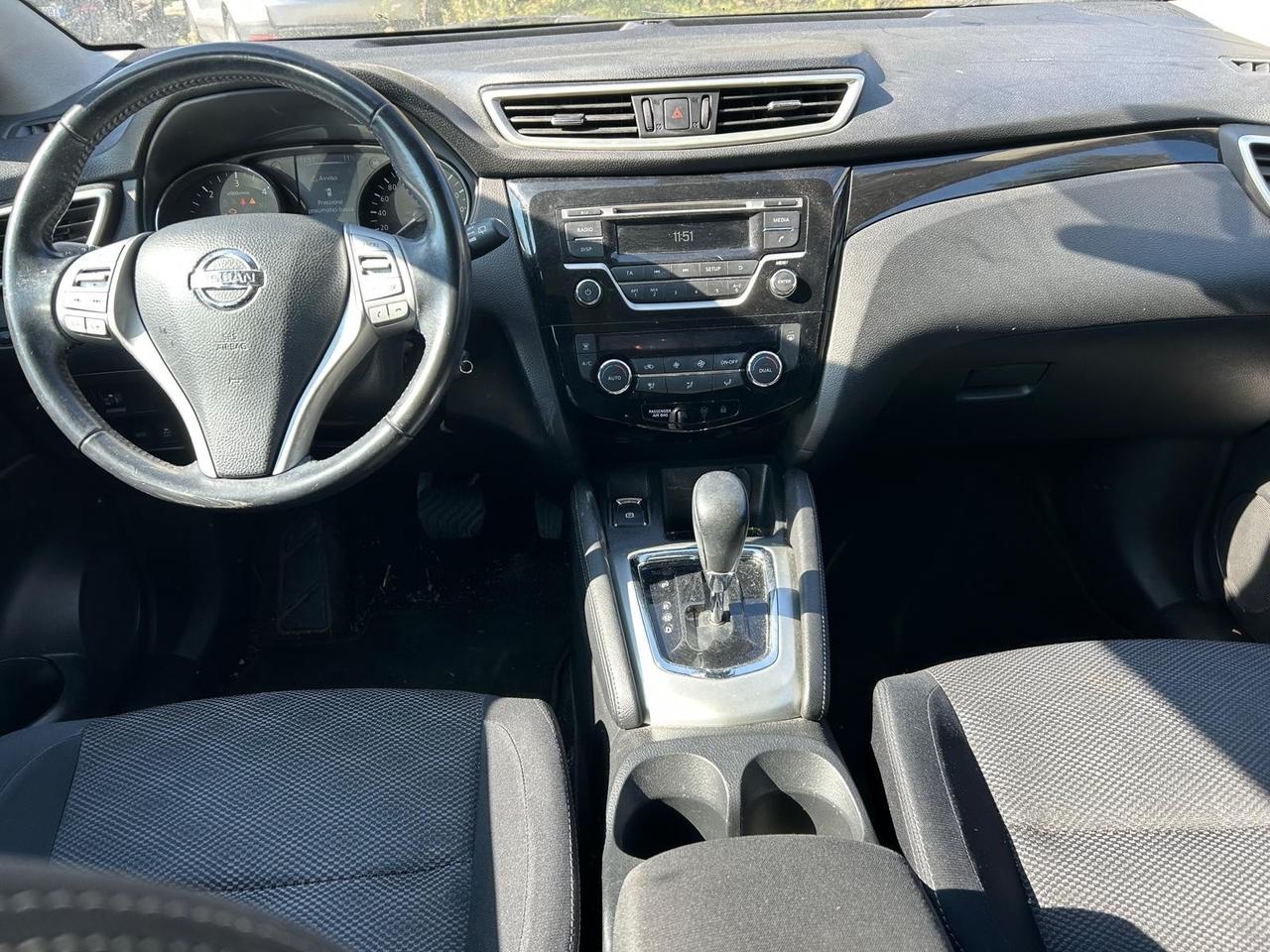 Nissan Qashqai 1.6 dCi AUTOMATICO POCO INCIDENTATO