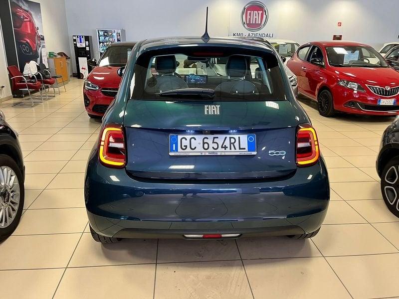 FIAT 500 La Prima Berlina