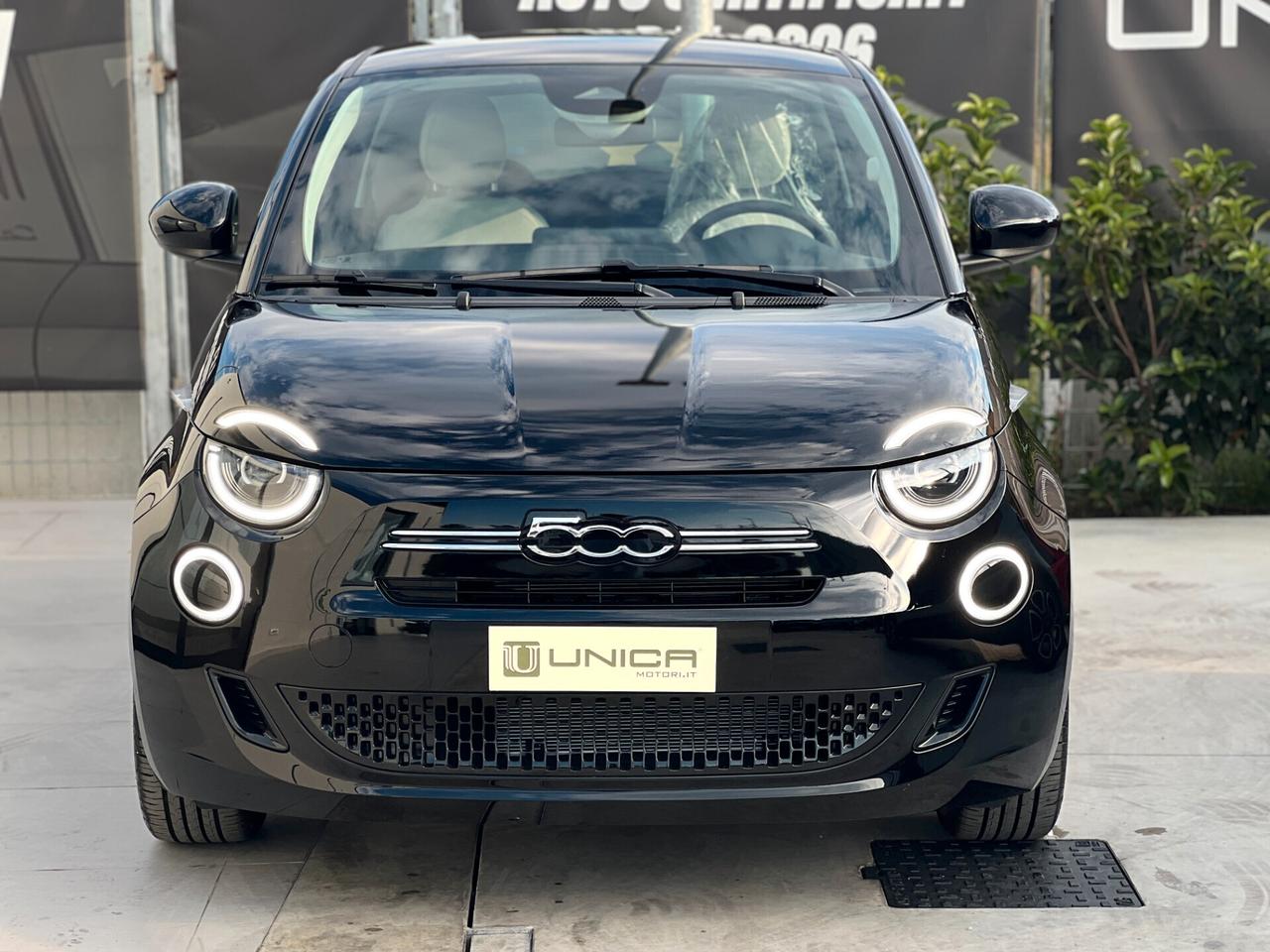 Fiat 500 1.0 Hybrid Icon ITALIANA NUOVA Mod. 2026 KM0 PROMO FINANZIAMENTO