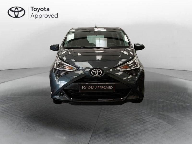 Toyota Aygo Aygo Connect 1.0 VVT-i 72 CV 5 porte x-play