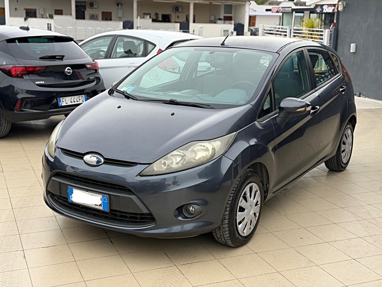Ford Fiesta 1.4 TDCi 68CV 5 porte Titanium