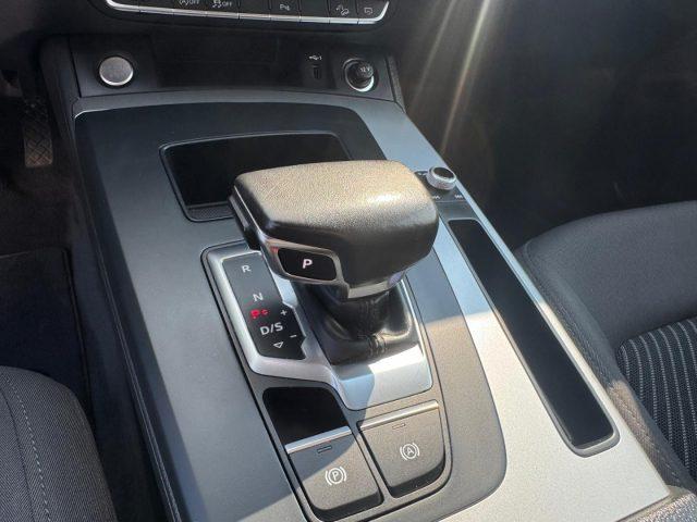 AUDI Q5 35 TDI S tronic Business Advanced