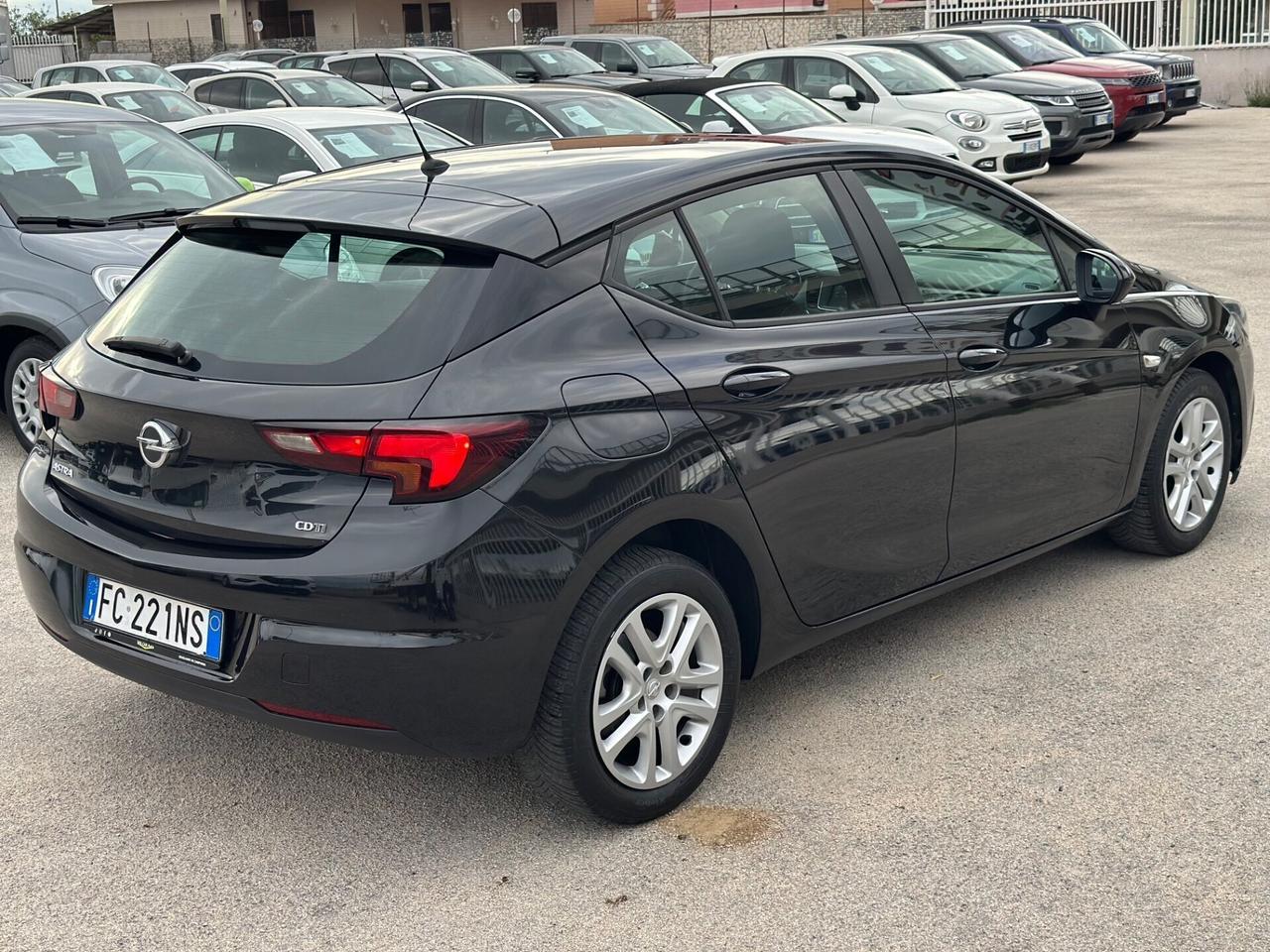 Opel Astra 2016 1.6 CDTi 110CV INCONGRUENZA KM