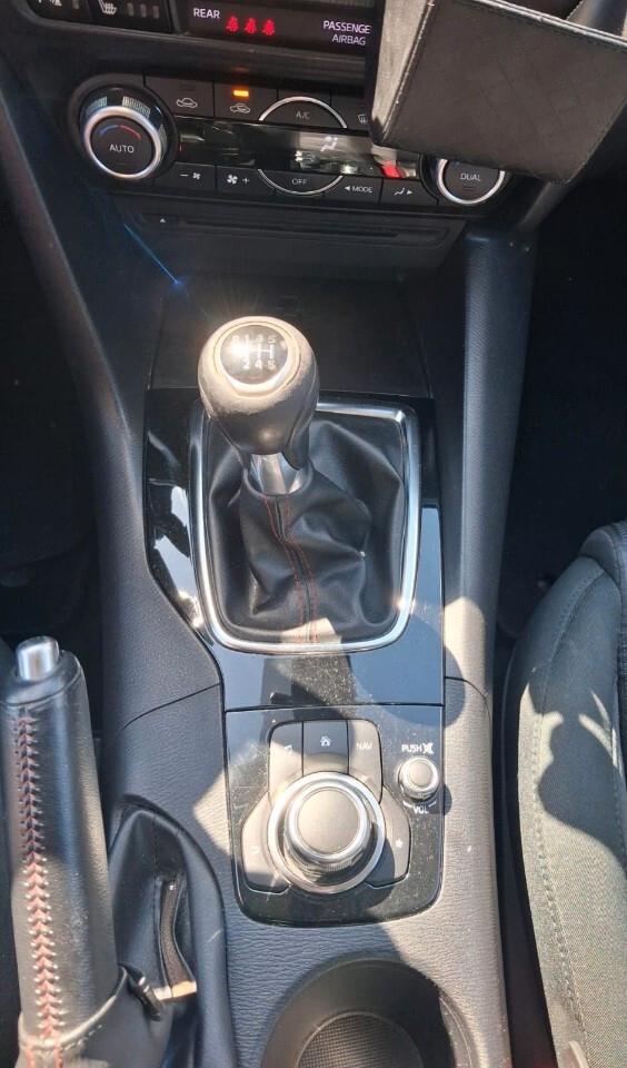 Mazda 3 Mazda3 2.2 Skyactiv-D Evolve