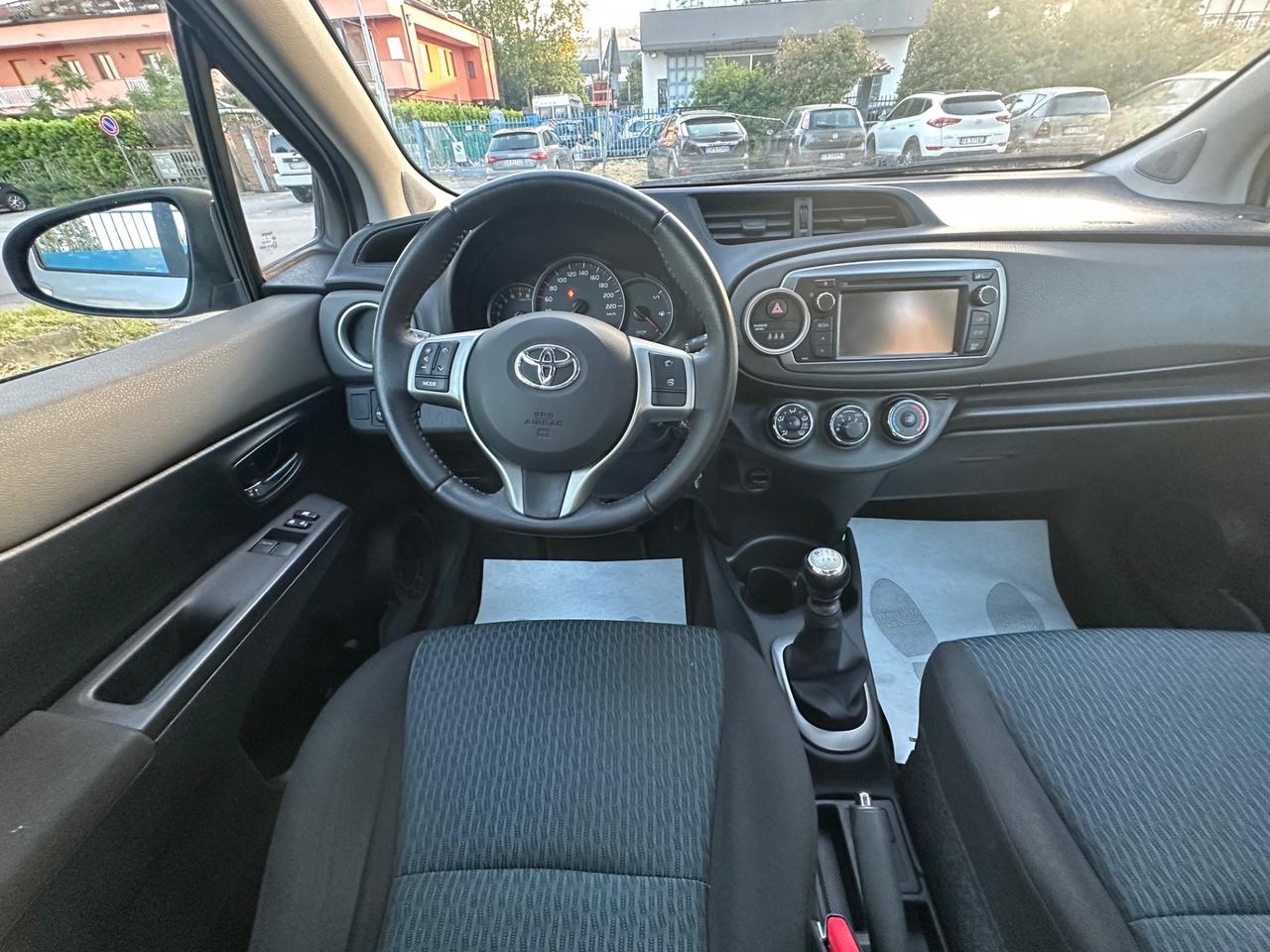 Toyota Yaris 1.3 5 porte Lounge