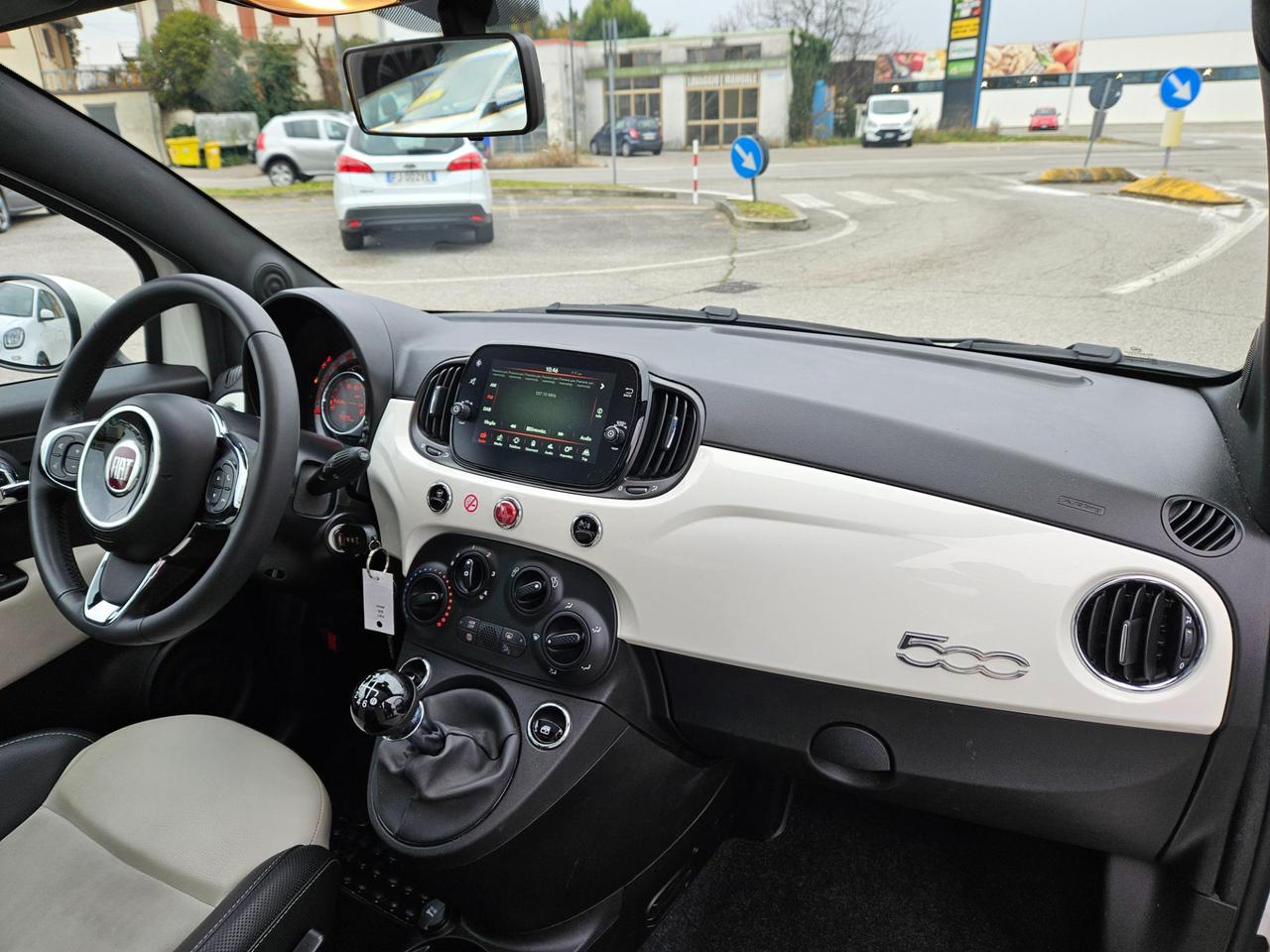 Fiat 500 1.0 hybrid Dolcevita 70cv