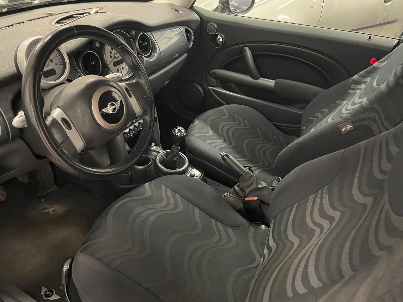 Mini 1.6 16V One de luxe NEOPATENTATI