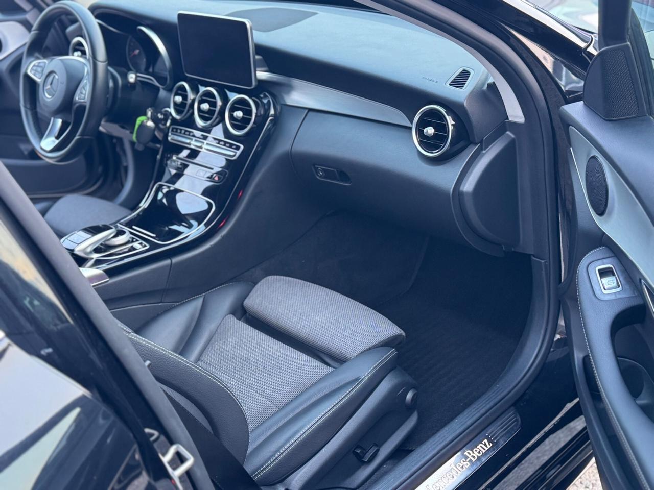 Mercedes-benz C 220 Automatico AMG LINE !