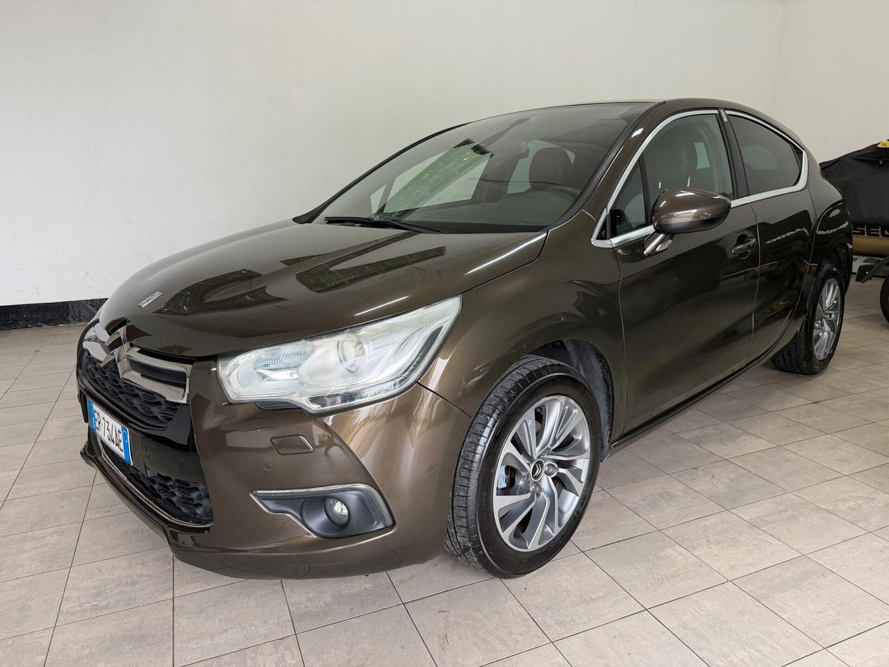 DS4 2013 1.6 e-HDi 115 airdream Chic OK NEOPATENTATI