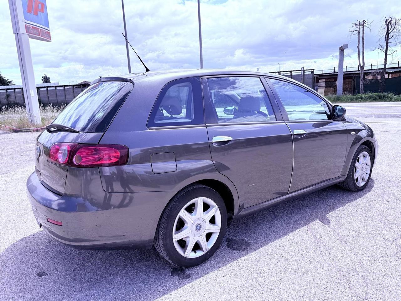 Fiat Croma 1.9 Multijet Active