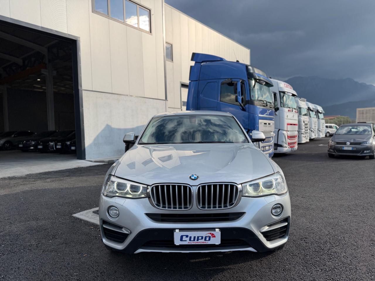 Bmw X4 xDrive20d xLine PER OPERATORI DEL SETTORE