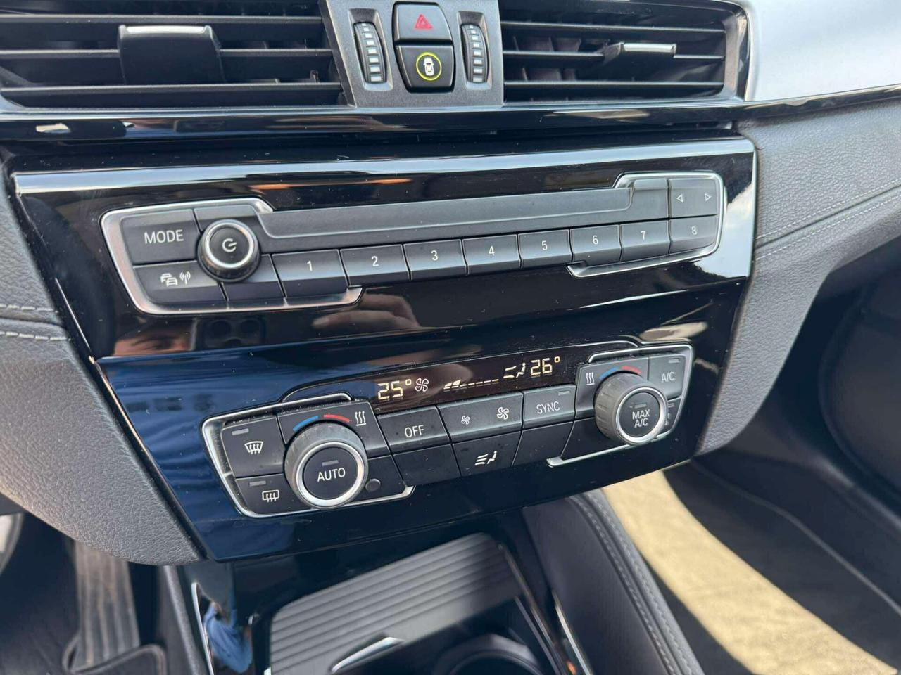 Bmw X2 xDrive25e Business-X-2023