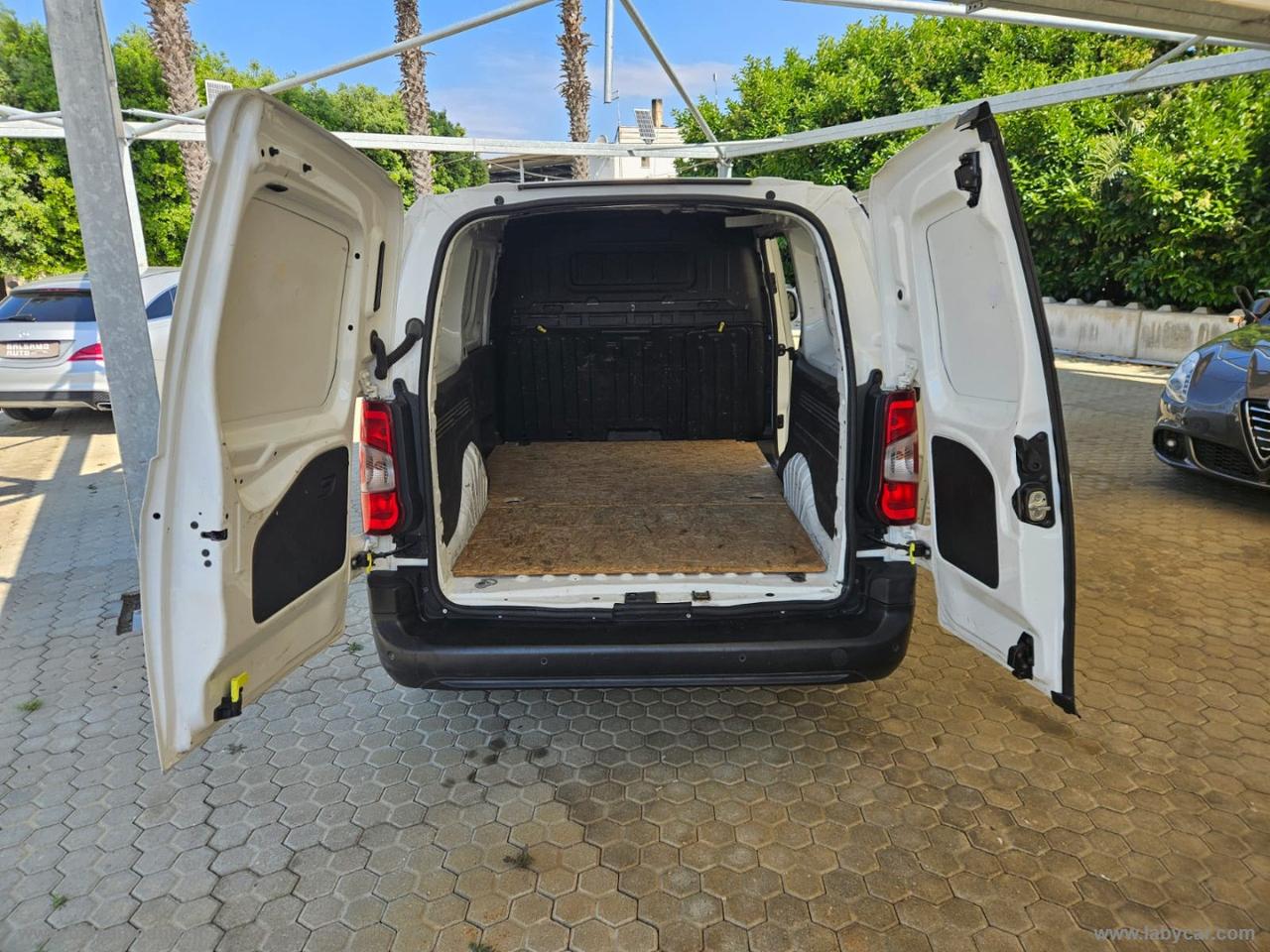 Combo Cargo XL 1.5D 100 S&S PL 950kg Ed.