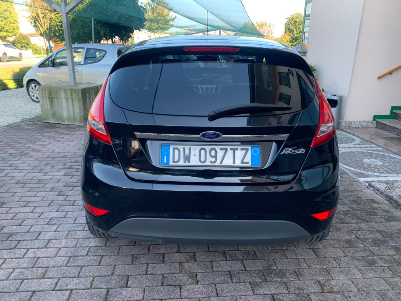 Ford Fiesta 1.2 82 CV 5 porte Titanium