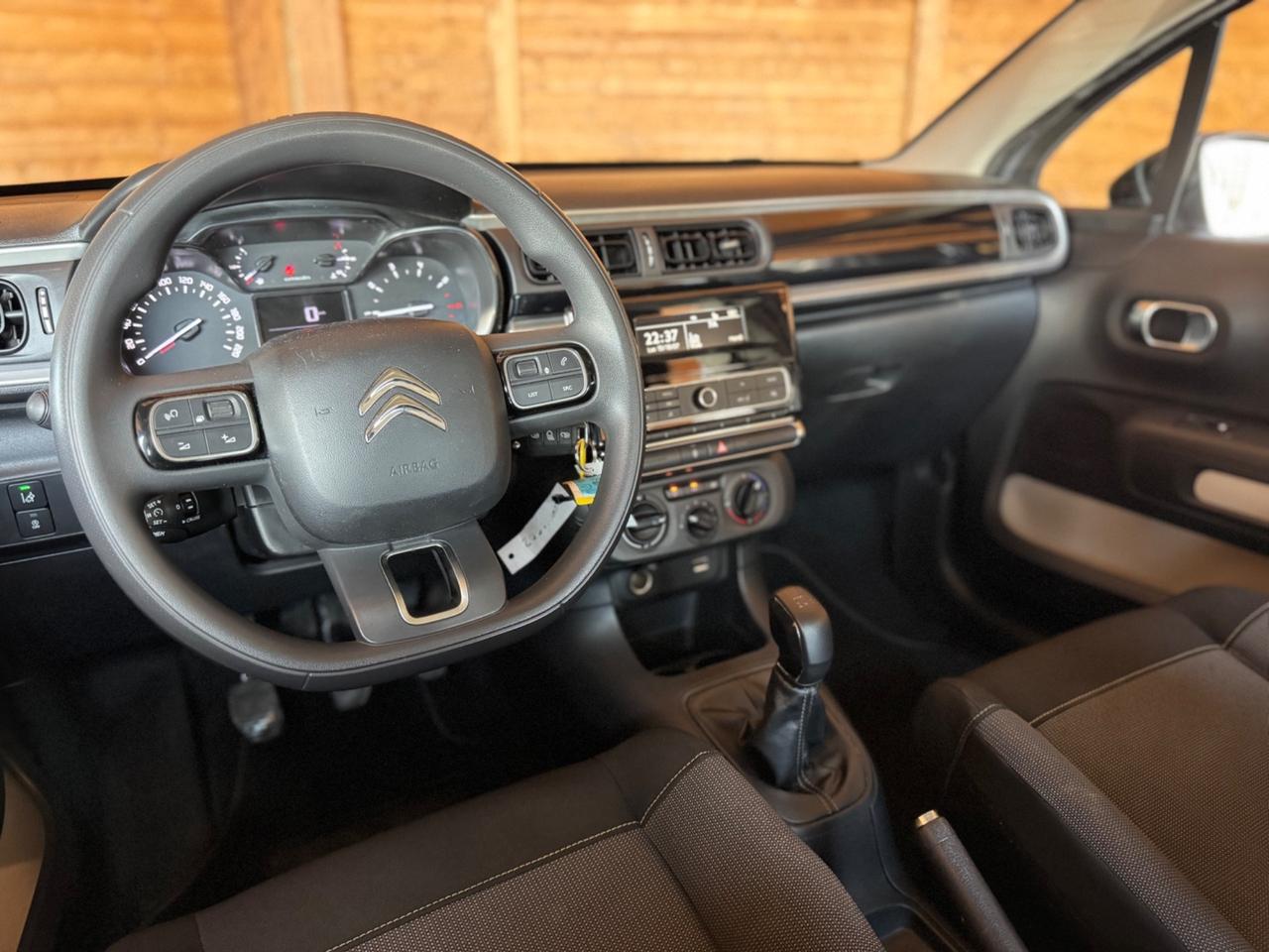 Citroën C3 PureTech 83 S&S Feel Neo patentati