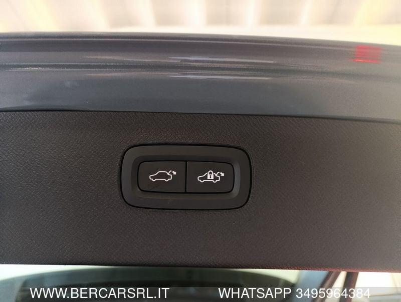Volvo XC90 B5 (d) AWD automatico 7 posti Core