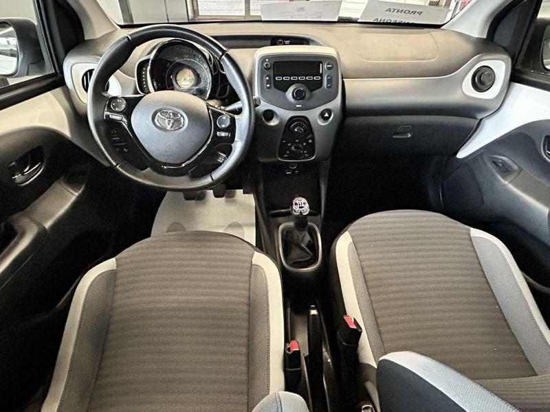Toyota Aygo Aygo 1.0 VVT-i 69 CV 5 porte. x-cool
