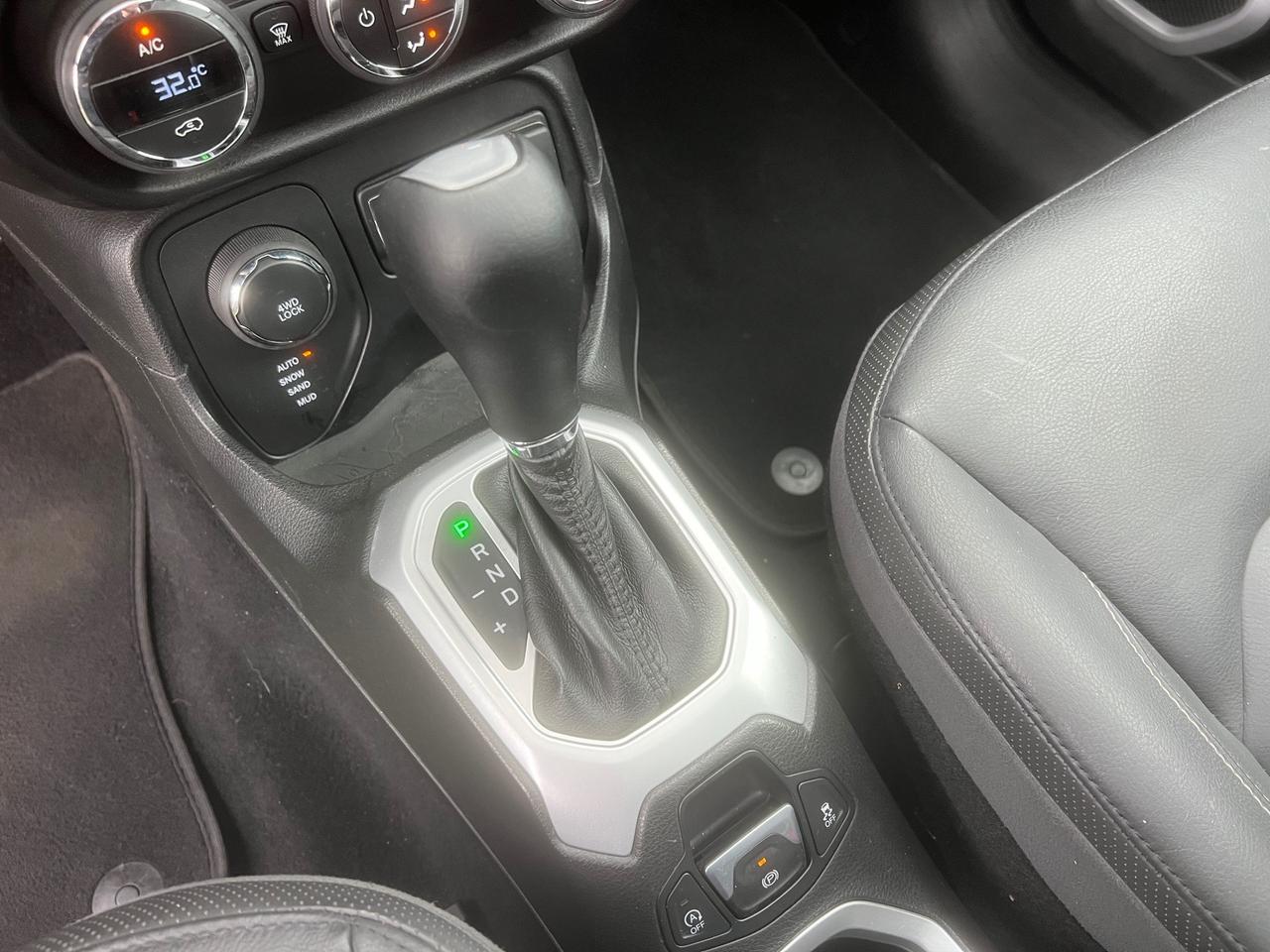 Jeep Renegade 1.4MultiAir 4WD-2015"TETTO APRIBILE"