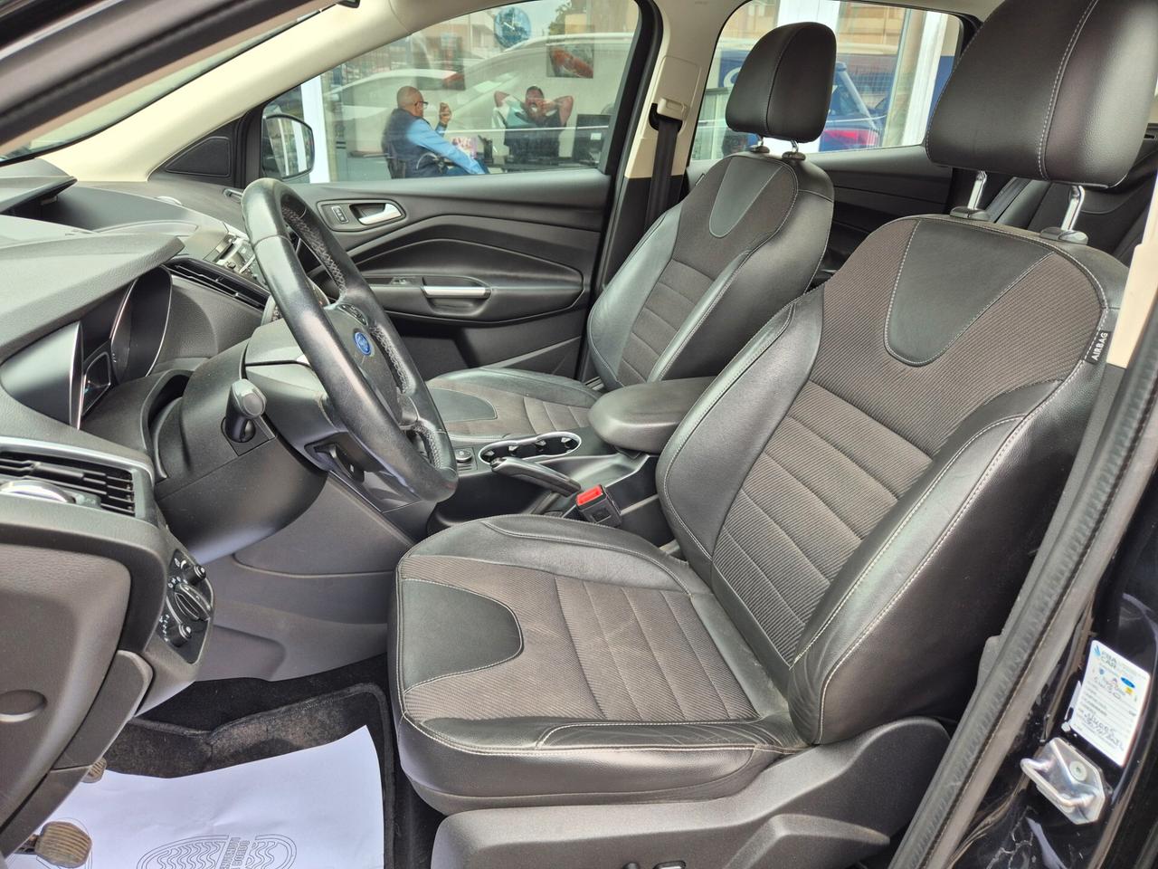 Ford Kuga 2.0 TDCI 150 CV S&S 4WD Titanium