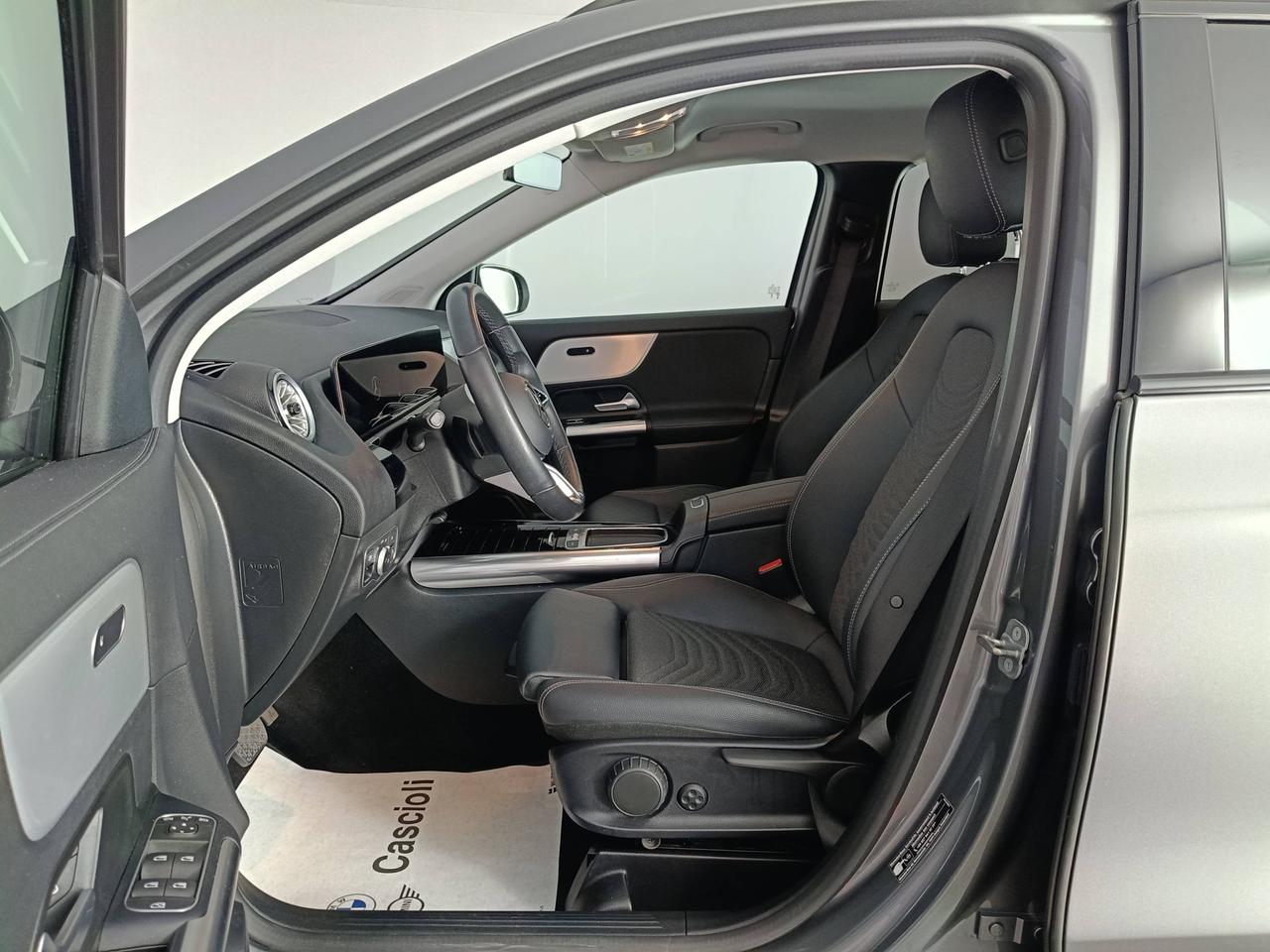 Mercedes-Benz GLA-H247 2023 - GLA 180 d Progressive Advanced Plus auto