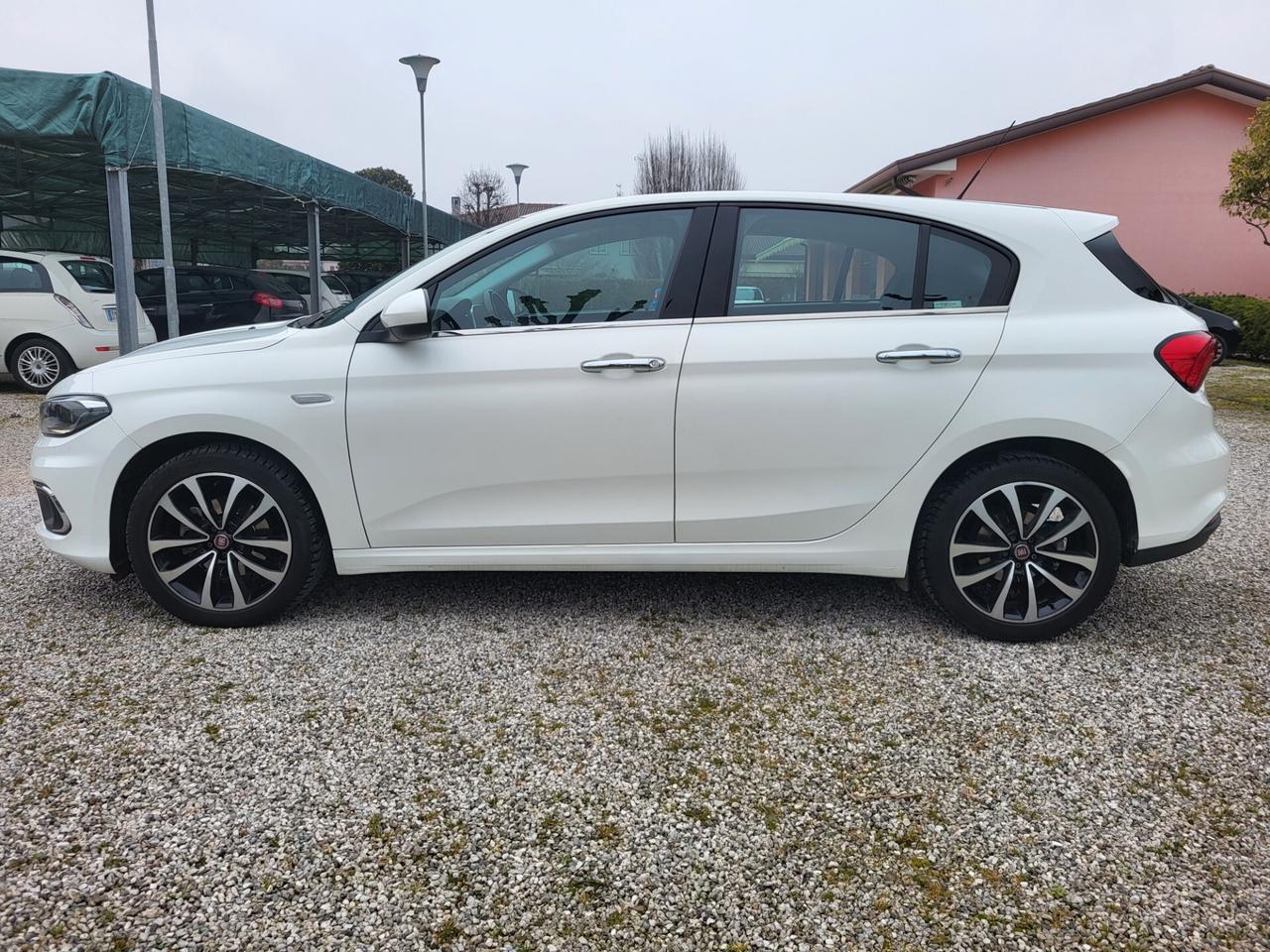 Fiat Tipo 1.6 Mjt S&S 5 porte Lounge