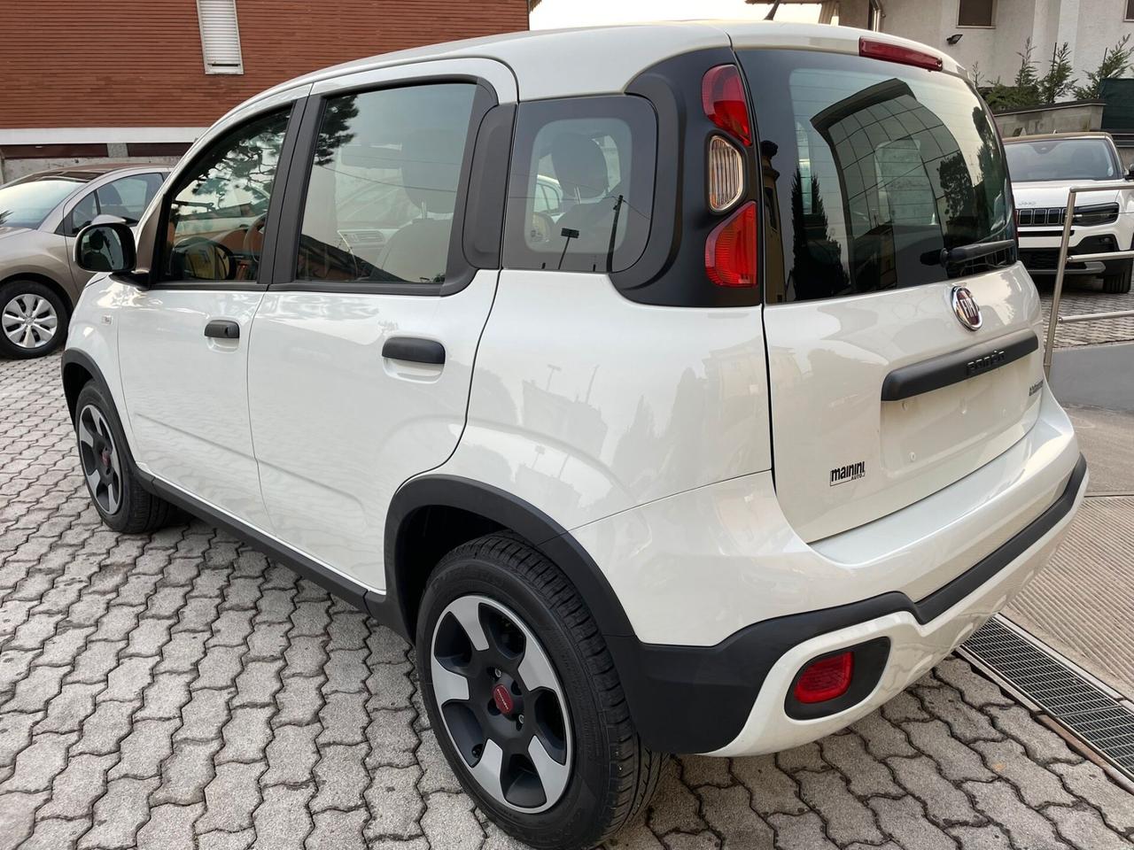 Fiat Panda 1.0 FireFly S&S Hybrid City Cross