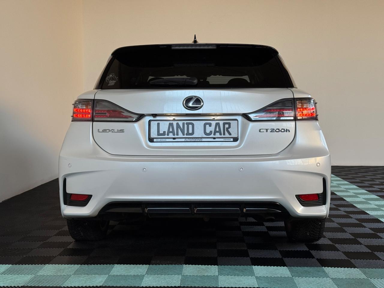 Lexus CT 200h Hybrid Black Style