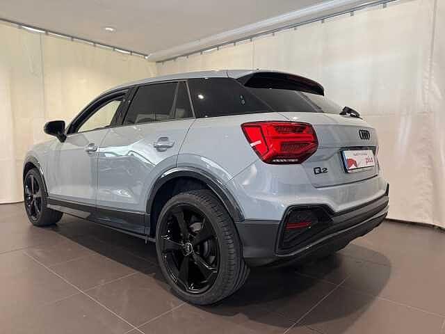 Audi Q2 35 TDI quattro S tronic Identity Black