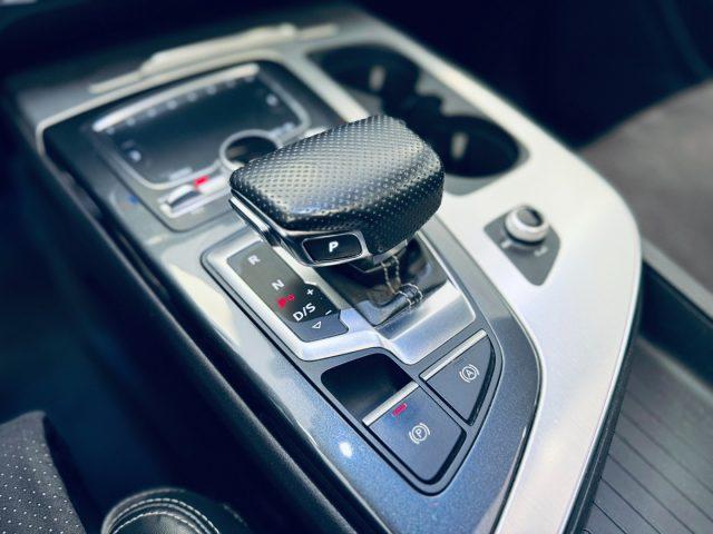 AUDI Q7 3.0 TDI 272 CV Quattro S line - 215.000 Km