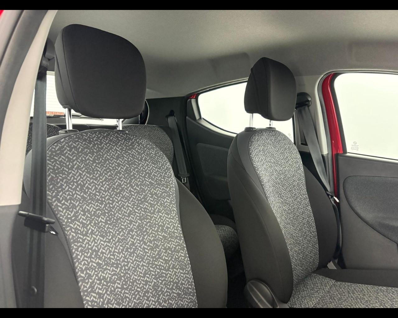 LANCIA Ypsilon 1.0 firefly hybrid Silver s&s 70cv