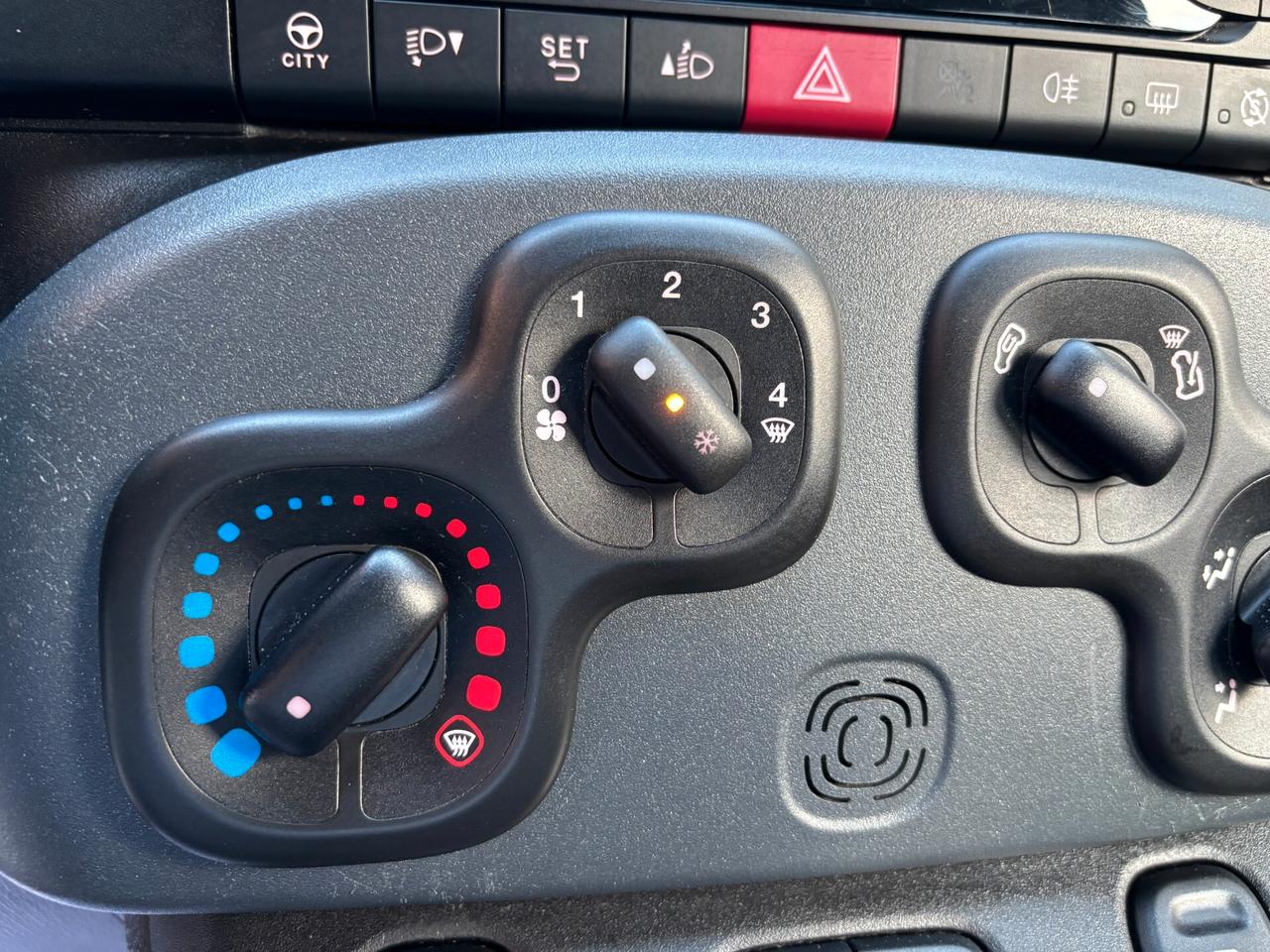 Fiat Panda NEOPATENTATI - BENZINA 5 POSTI