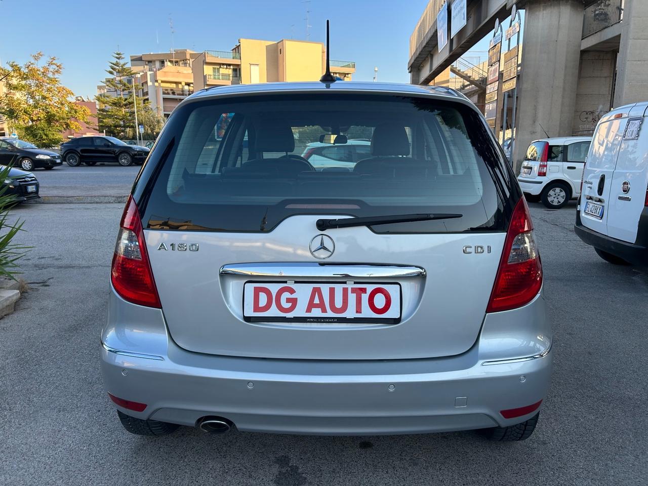 Mercedes-benz A 180 cdi 110 cv 2011 166.000 km