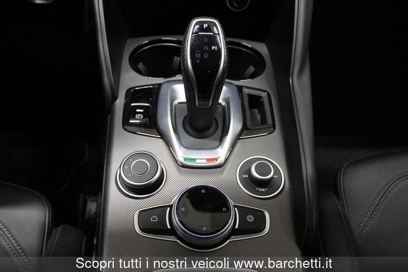 Alfa Romeo Giulia 2.0 t Sport Tech 200cv auto