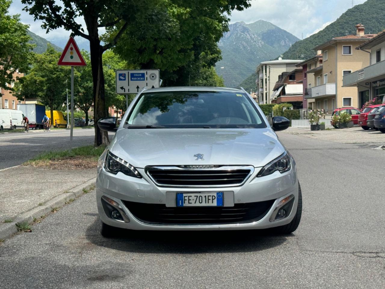 Peugeot 308 BlueHDi 120 S&S SW - TELECAMERA PER PARCHEGGIO ASSISTITO