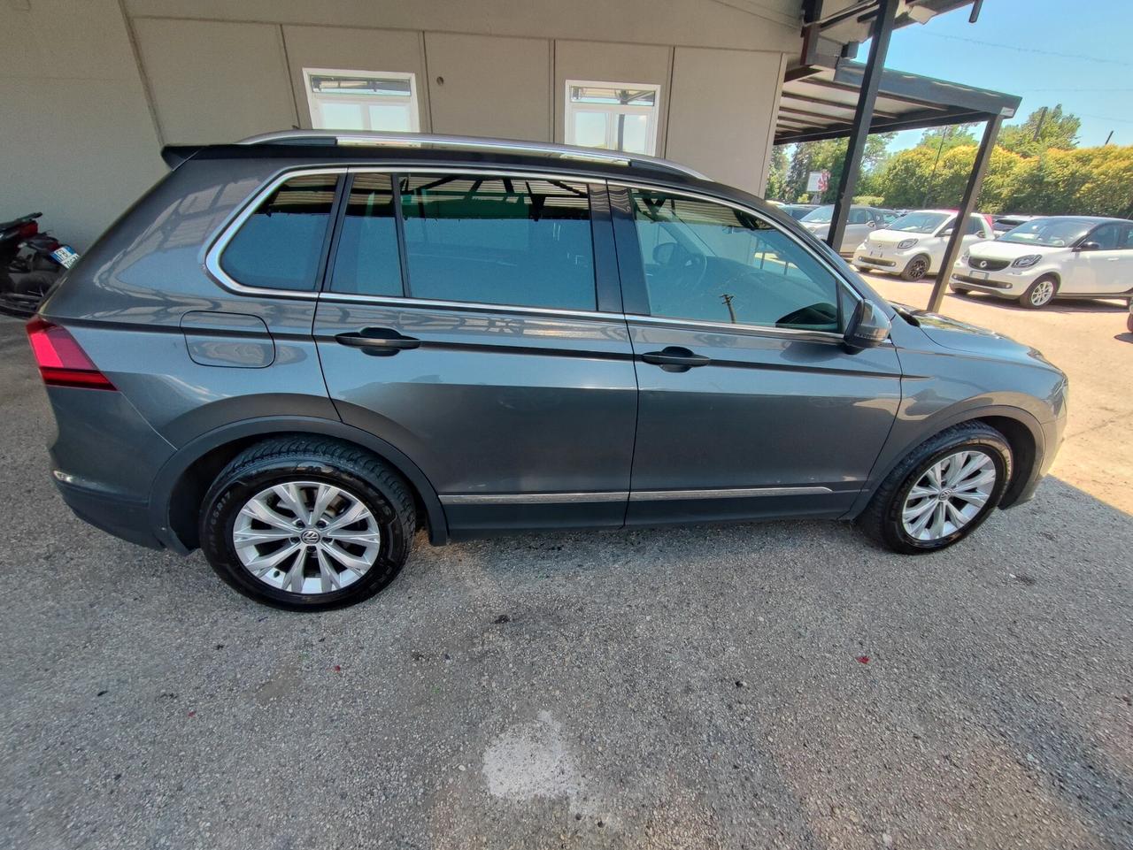 Volkswagen Tiguan 1.6 TDI SCR Sport BlueMotion Technology